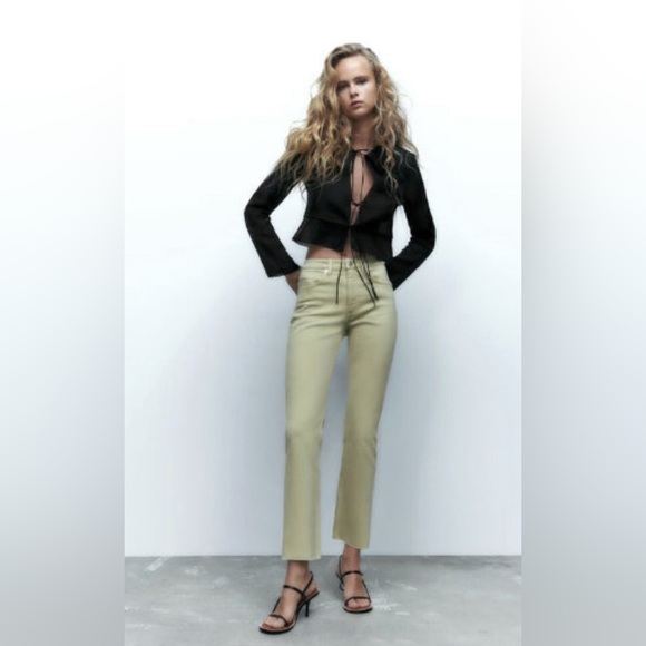 (#63) ZARA TRF Flare Cropped Jeans - Picture 1 of 5